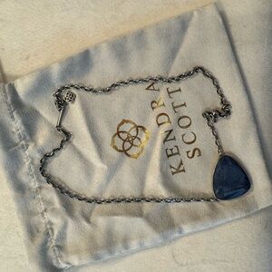Kendra Scott necklace